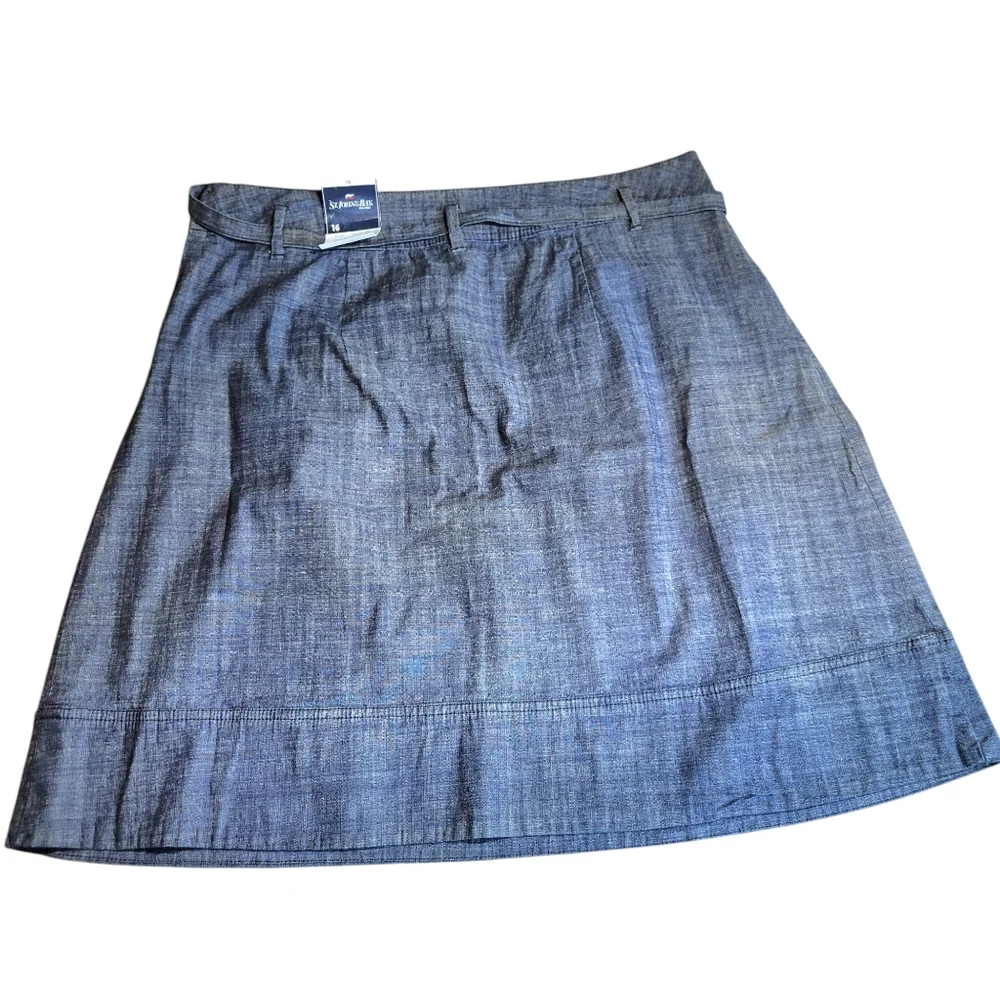 St. John's Bay Women's Skirt - Picture 6 of 8